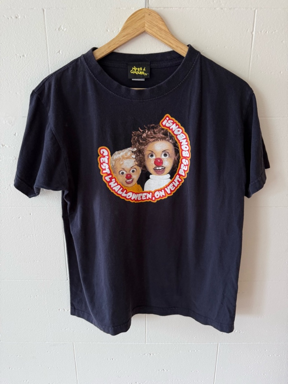 Graphic T-Shirt Quebec Niche Têtes à Claques | Streetwear Humour | Small